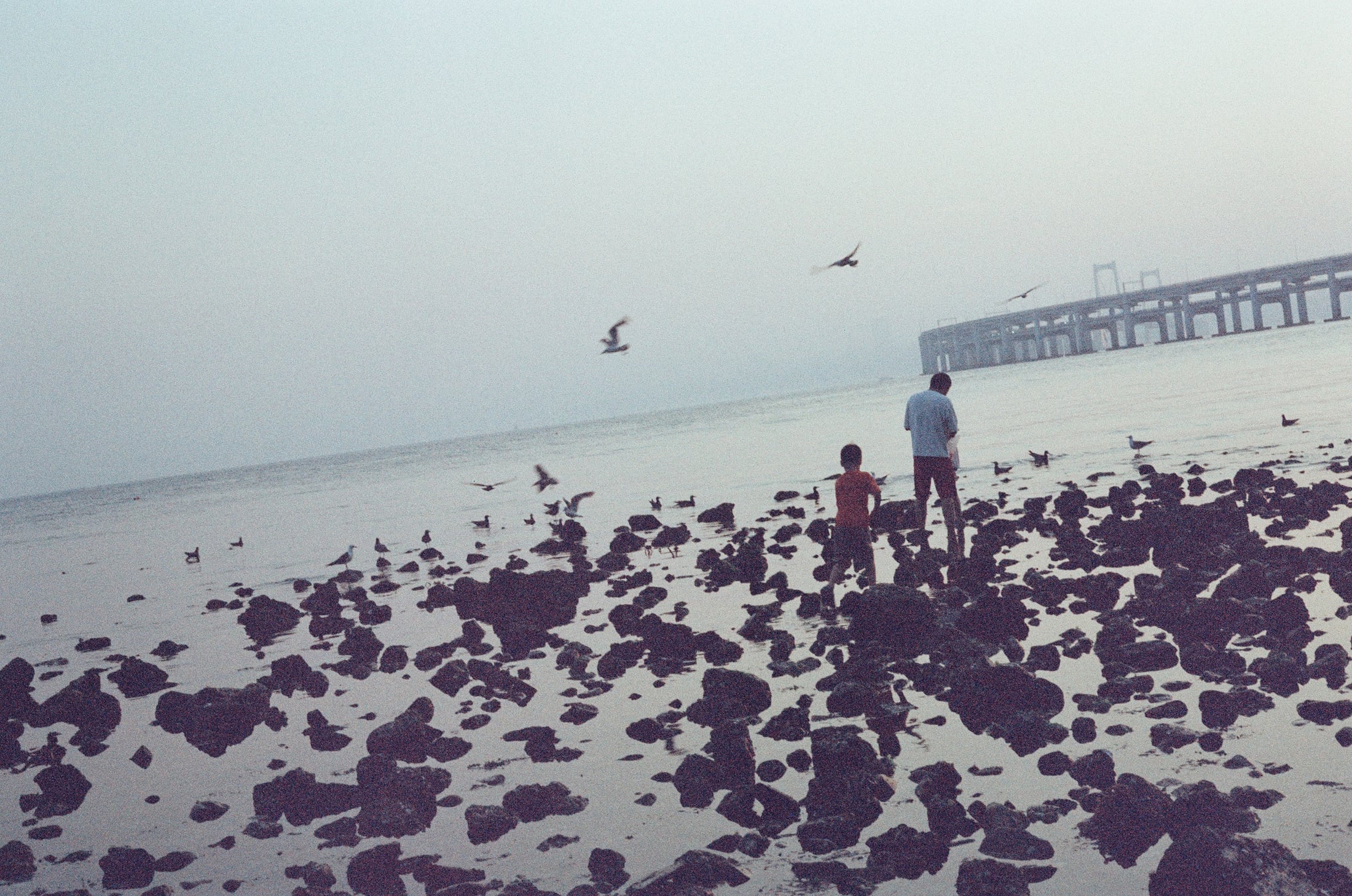 On foot, photograph 27